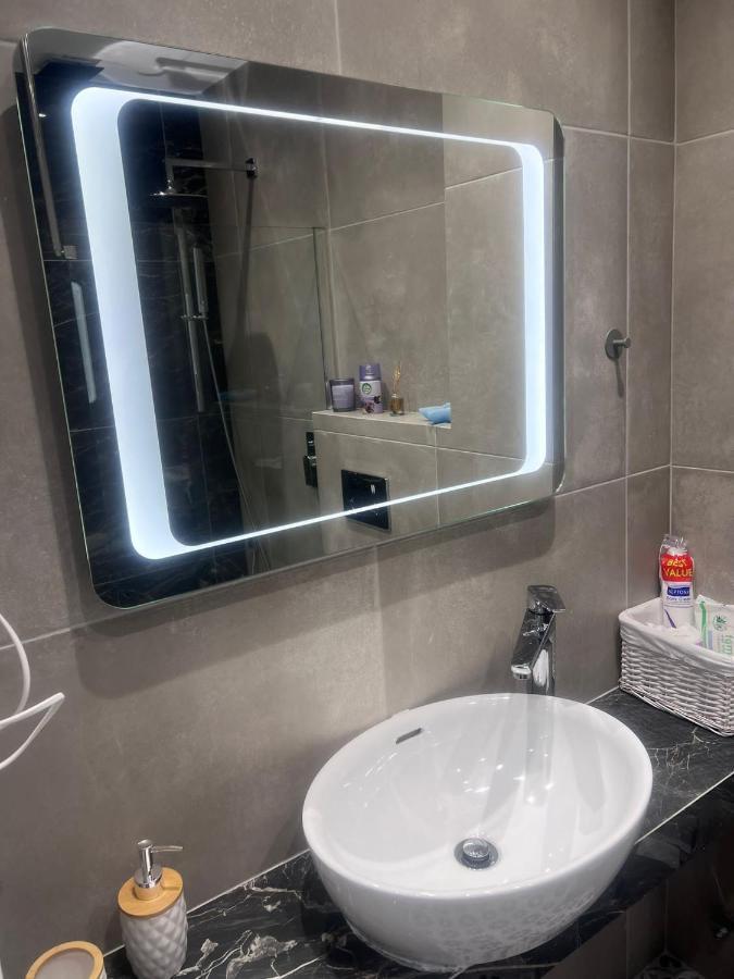 Zoi'S Stylish Apartment Kallithea  Bagian luar foto