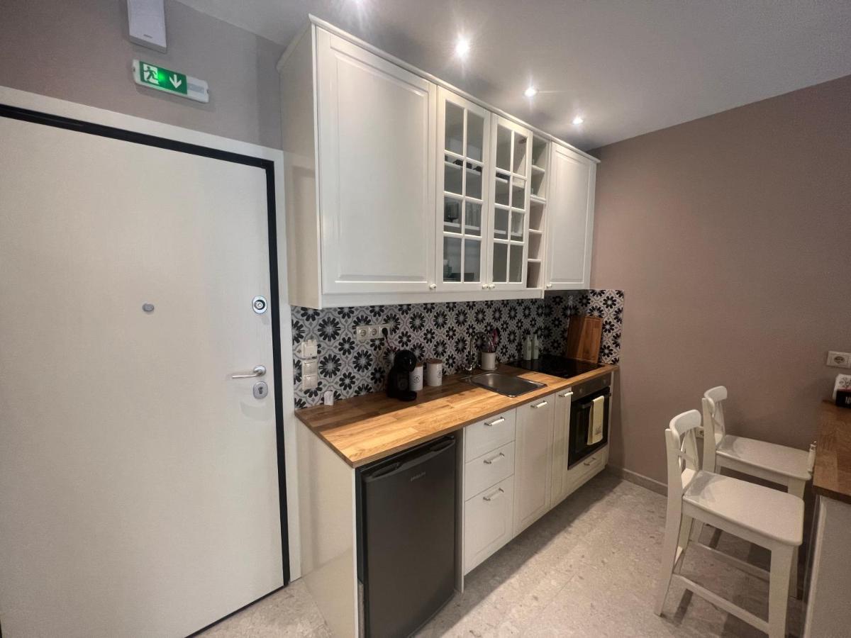 Zoi'S Stylish Apartment Kallithea  Bagian luar foto
